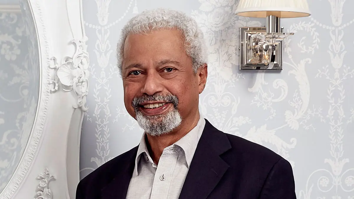 عبد الرزاق قرنح يتسلم جائزة نوبل للآداب في لندن