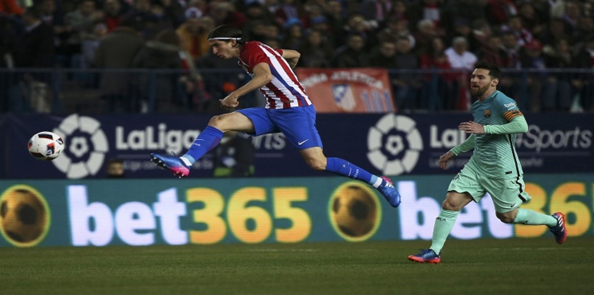 هل يحقق أتلتيكو مدريد عودة تاريخية أمام برشلونة؟