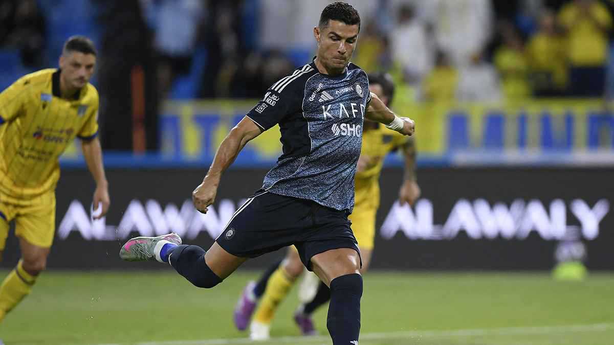 تحول رهيب.. سر فرحة كريستيانو رونالدو الخرافية رغم تراجعه أمام التعاون