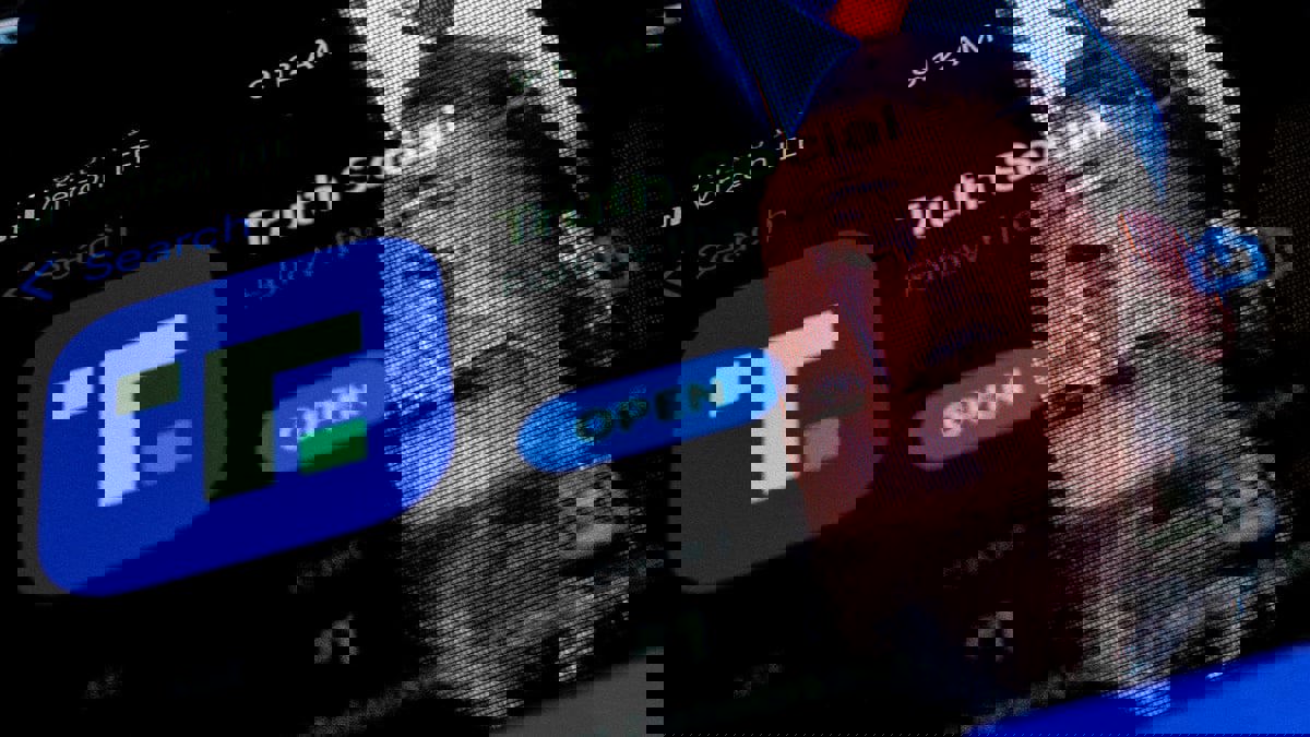 فيسبوك يوافق على تسوية قضائية في فضيحة "كامبريدج أناليتيكا"