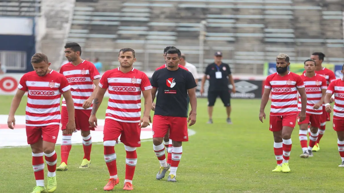 "فيفا" يقرر حرمان الأفريقي التونسي من تسجيل لاعبين لثلاث فترات انتقال