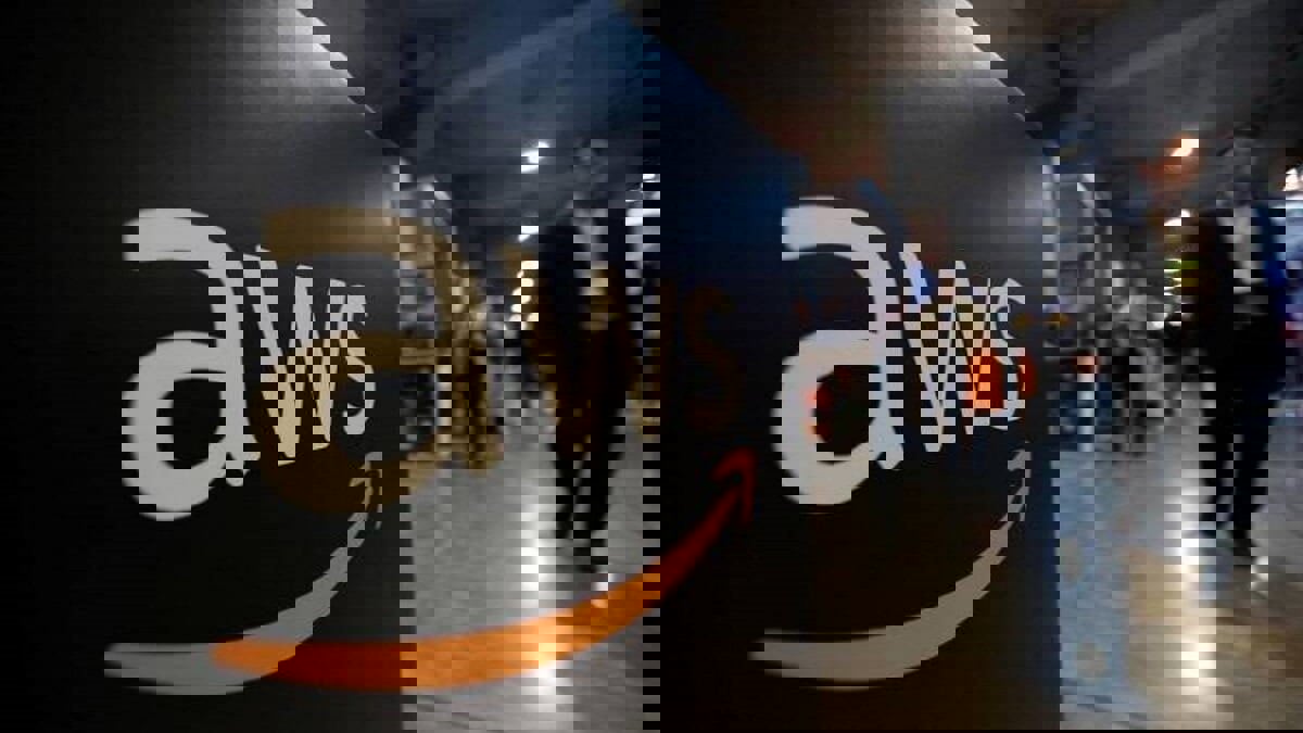 أمازون تدشن 3 مراكز بيانات للخدمات السحابية في الإمارات في 2022