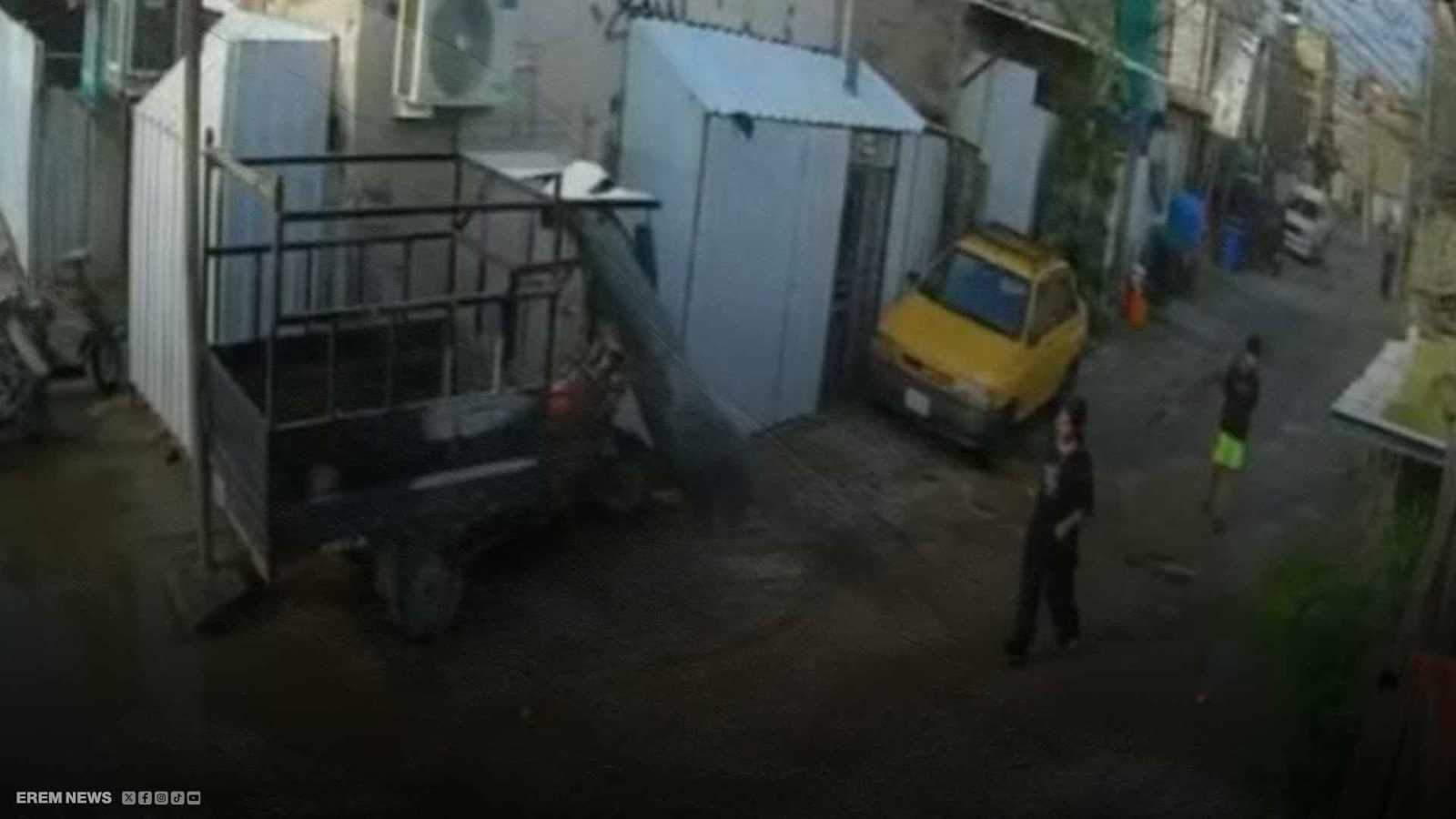 طفلة عراقية تنجو من صعقة كهربائية.. وكلبها يدفع الثمن (فيديو إرم)