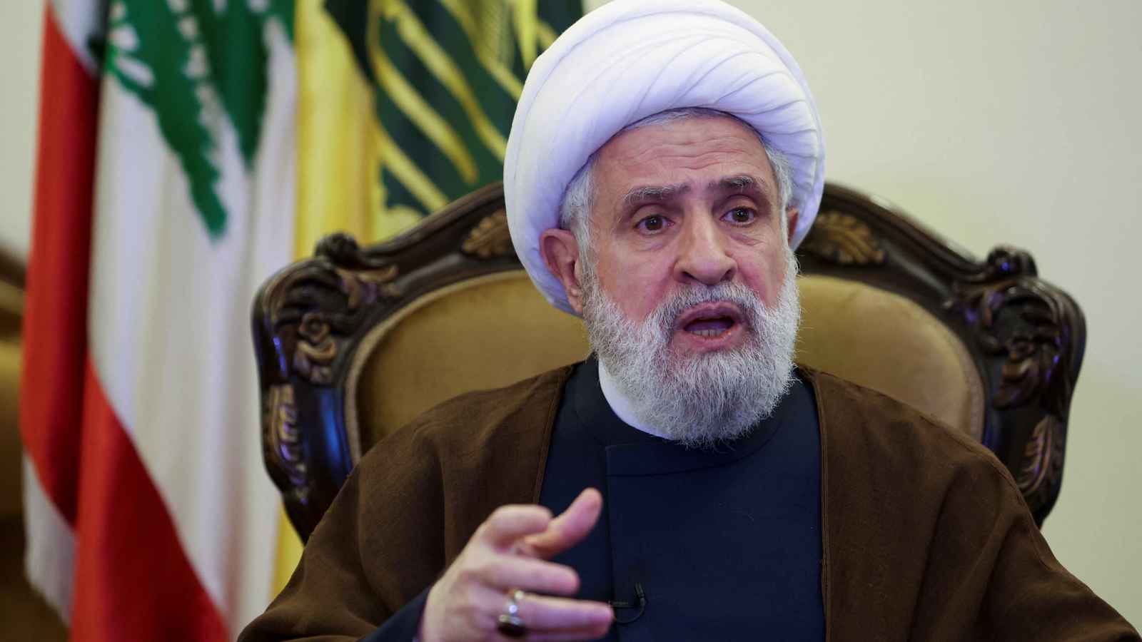 نعيم قاسم: "حزب الله" يقف إلى جانب إيران