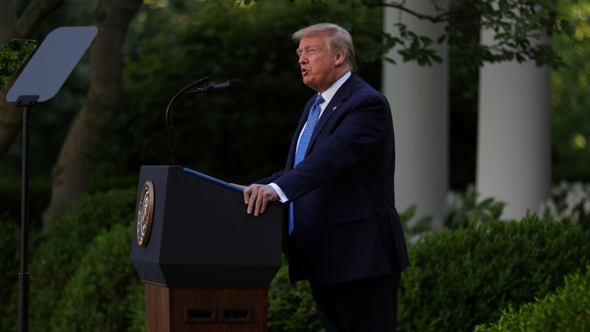 ترامب يعلن نشر آلاف الجنود المدججين بالأسلحة في واشنطن