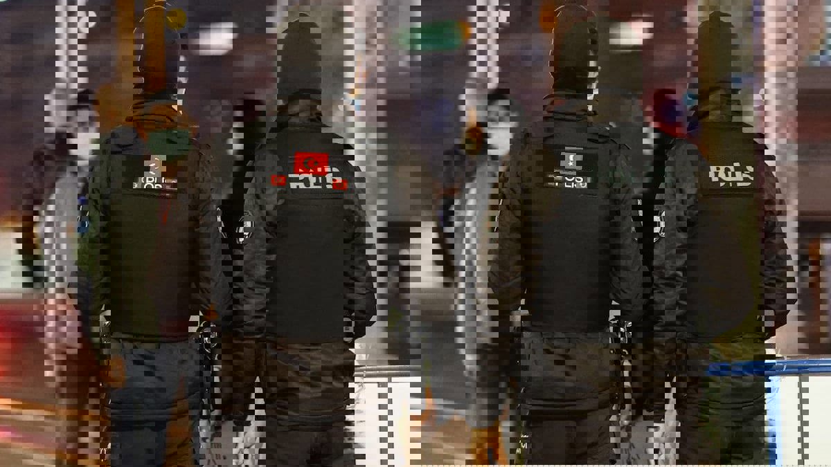 قناة عبرية: اعتقال خلية إيرانية في تركيا خططت لاغتيال رجل أعمال إسرائيلي