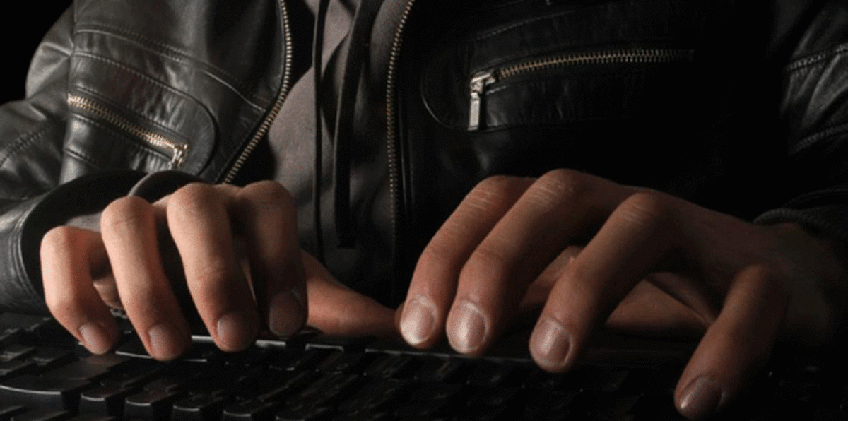 بريطانيا.. 450% ارتفاع حالات الاغتصاب بالاستدراج عبر "الإنترنت"