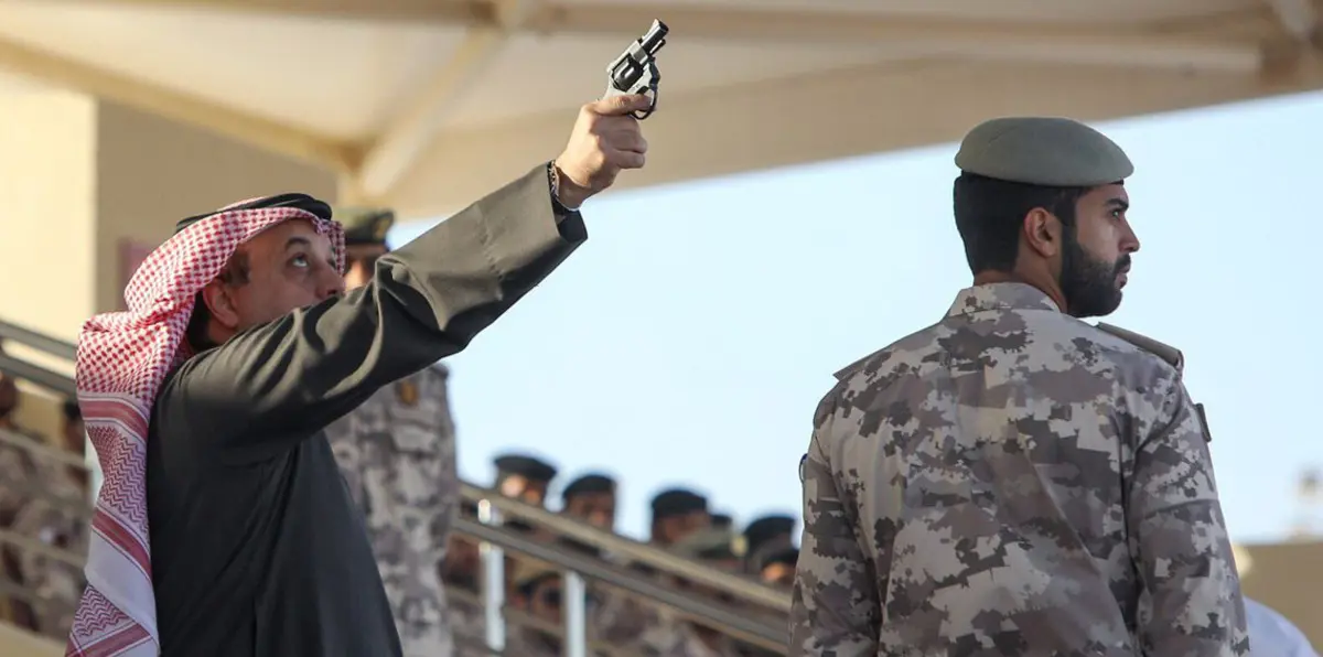 وزارة الدفاع القطرية تثير السخرية بمقطع فيديو "مسروق" من الجيش الإماراتي