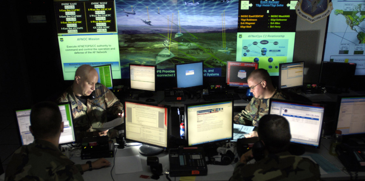 واشنطن تتعقب "هجمات صوتية" روسية غامضة استهدفت دبلوماسيين أمريكان في كوبا والصين