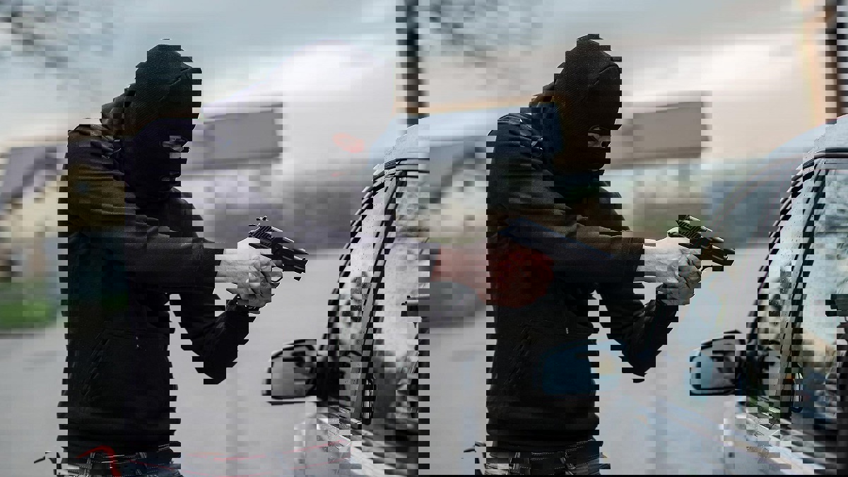 عصابة تسلب ركاب حافلة أموالهم تحت تهديد السلاح في المغرب