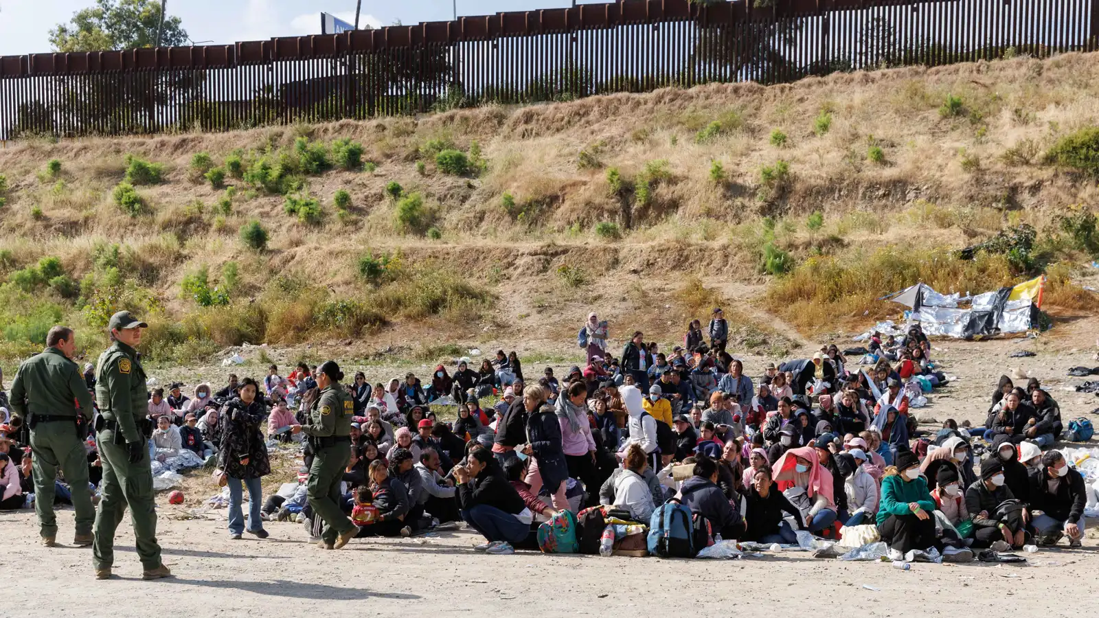 بسبب "المهاجرين غير النظاميين".. تمرد مكسيكي حذر على واشنطن‬