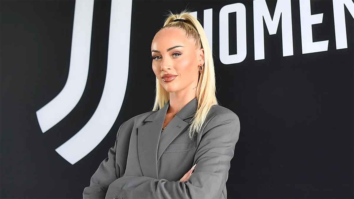 جورجينا ستنزعج.. ليمان تثير الجدل برسالة إلى رونالدو (صورة)