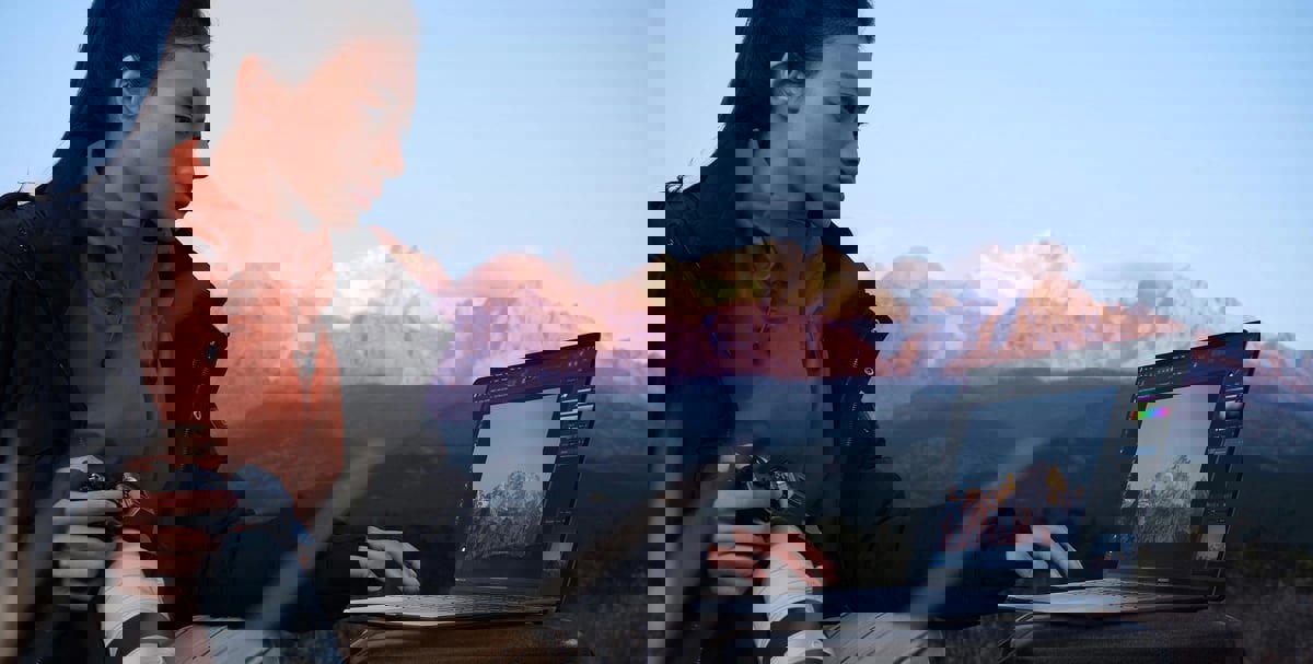 بسبب "ميت بوك إكس برو".. حظر تصدير رقائق إنتل وكوالكوم للصين