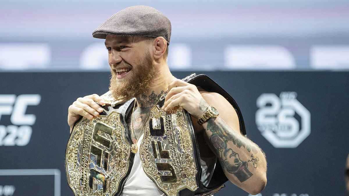 في حدث غير مسبوق بالبيت الأبيض.. ماكغريغور يعلن عودته لعالم UFC (فيديو)