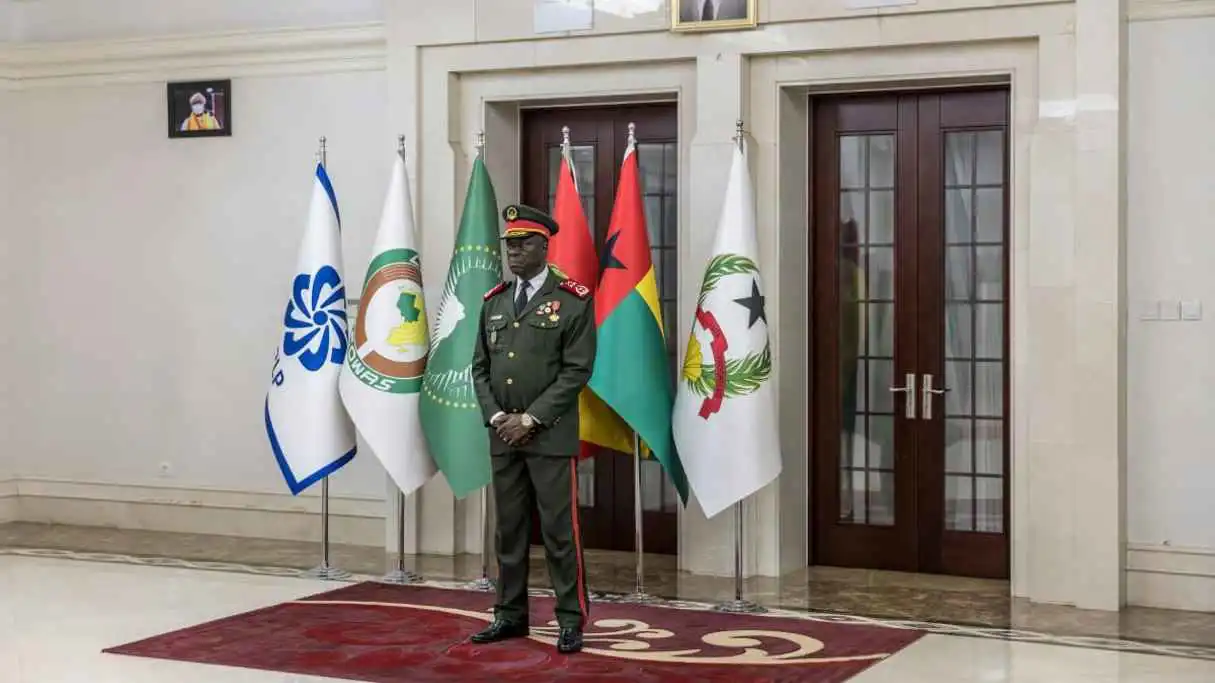 تعديل دستوري بلا انتخابات.. شرعية النظام الرئاسي الجديد في غينيا بيساو محل تساؤل