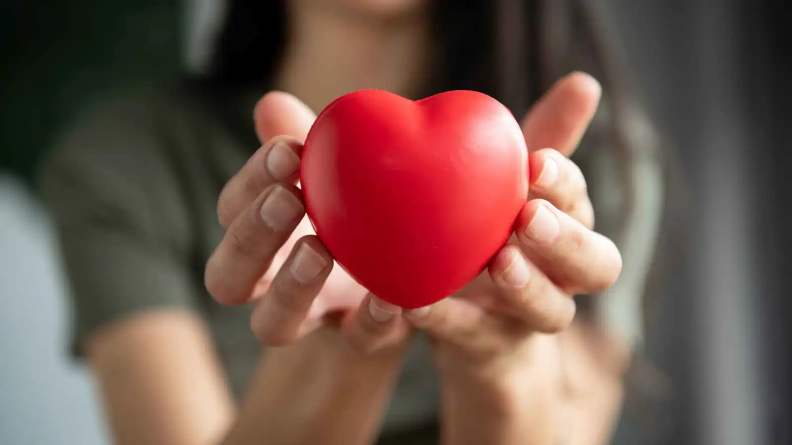 للحفاظ على صحة قلبك.. 8 خرافات شائعة عن الكوليسترول