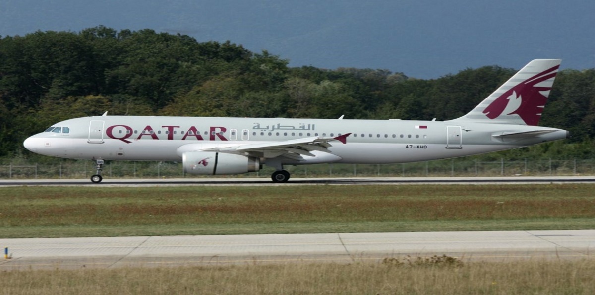 الخطوط القطرية تعلق جميع الرحلات إلى السعودية