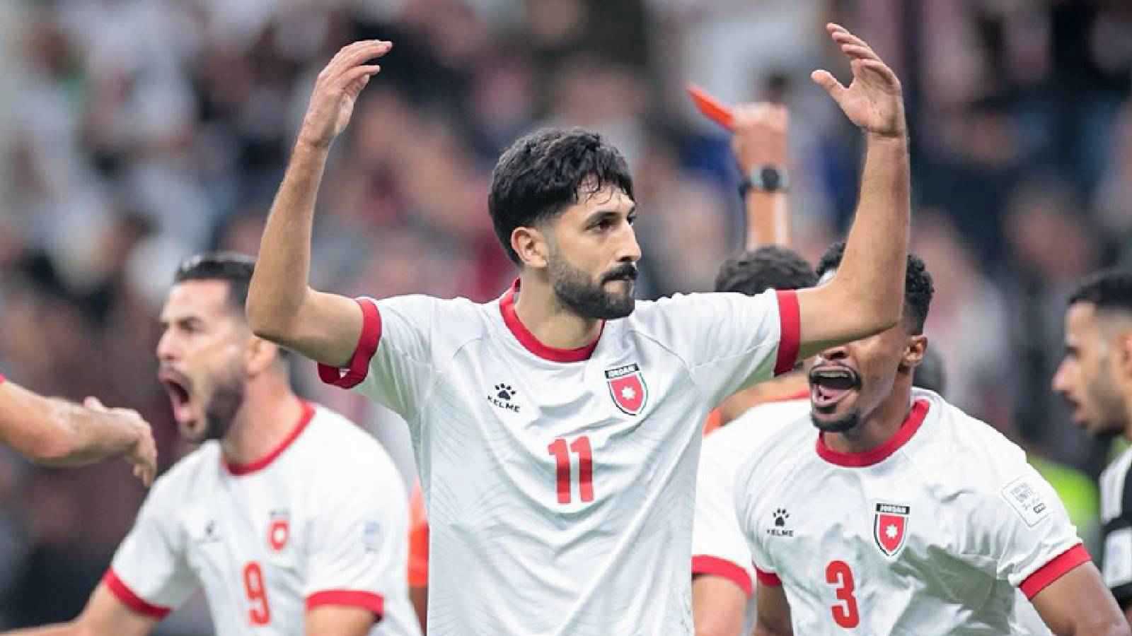 رد غامض يزيد الجدل حول انتقال يزن النعيمات إلى الأهلي المصري