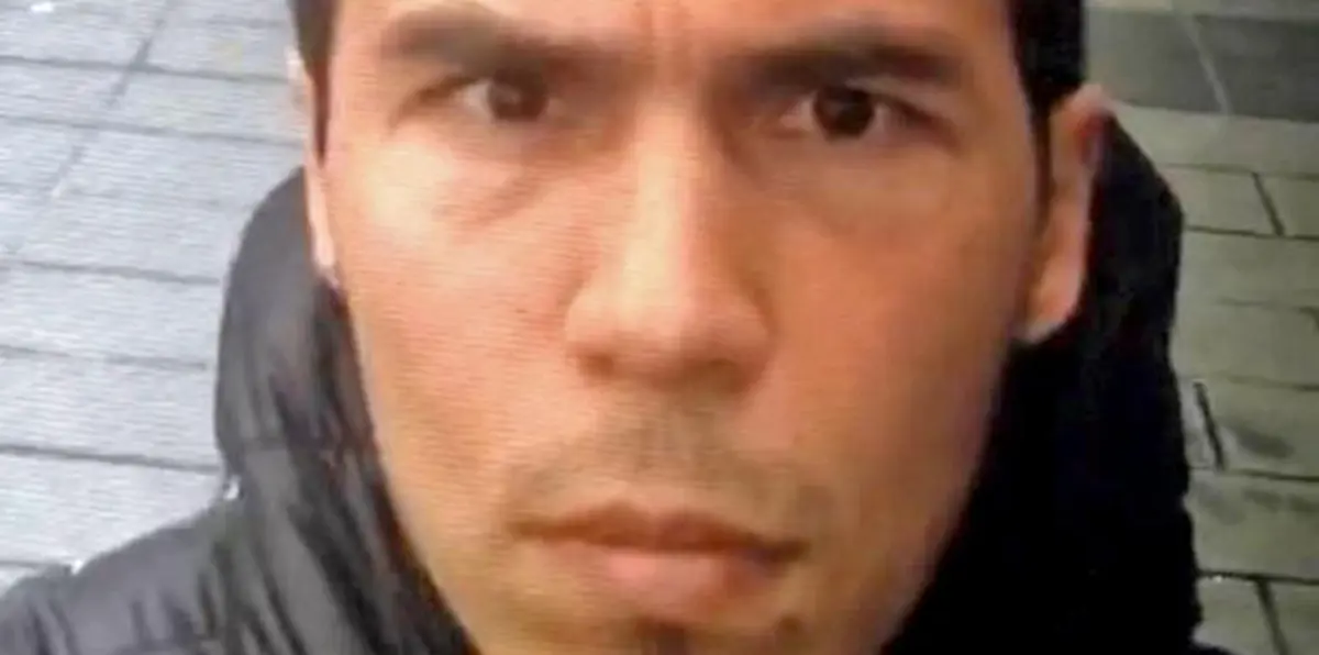 بالفيديو.. شبيه منفذ هجوم اسطنبول يتلقّى "علقة ساخنة" من أتراك غاضبين