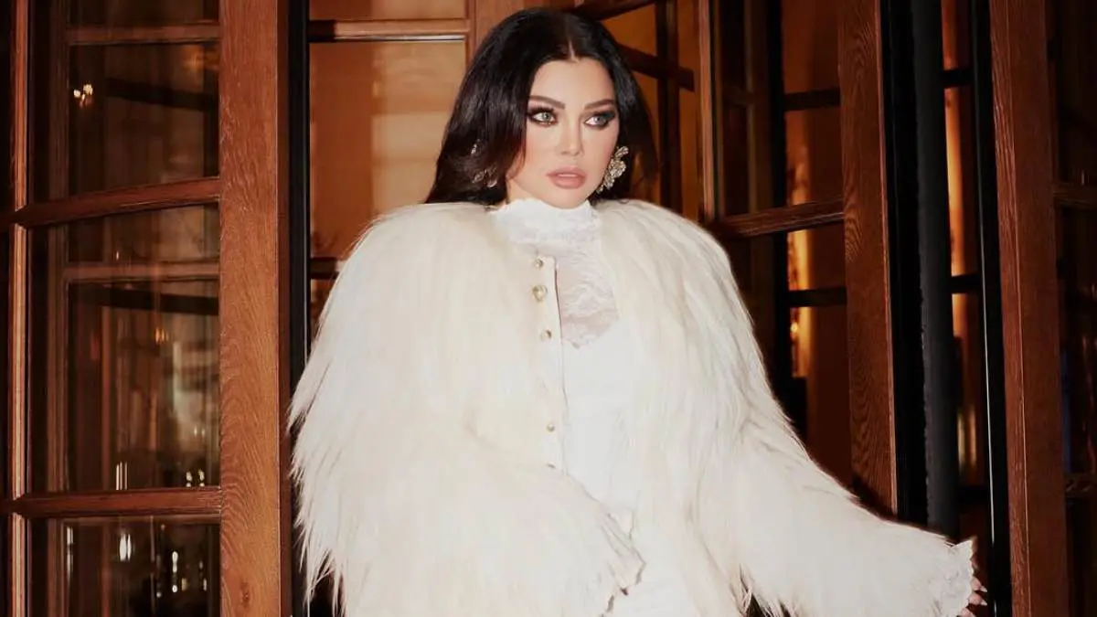 هيفاء وهبي تحذر من التعامل مع عضو سابق بفريقها.. ما القصة؟