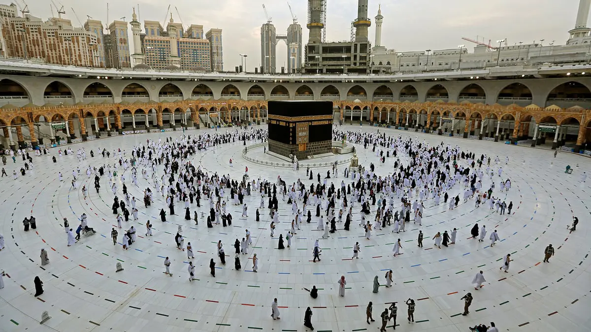 السعودية تسمح بدخول الحرمين الشريفين لجميع الفئات العمرية