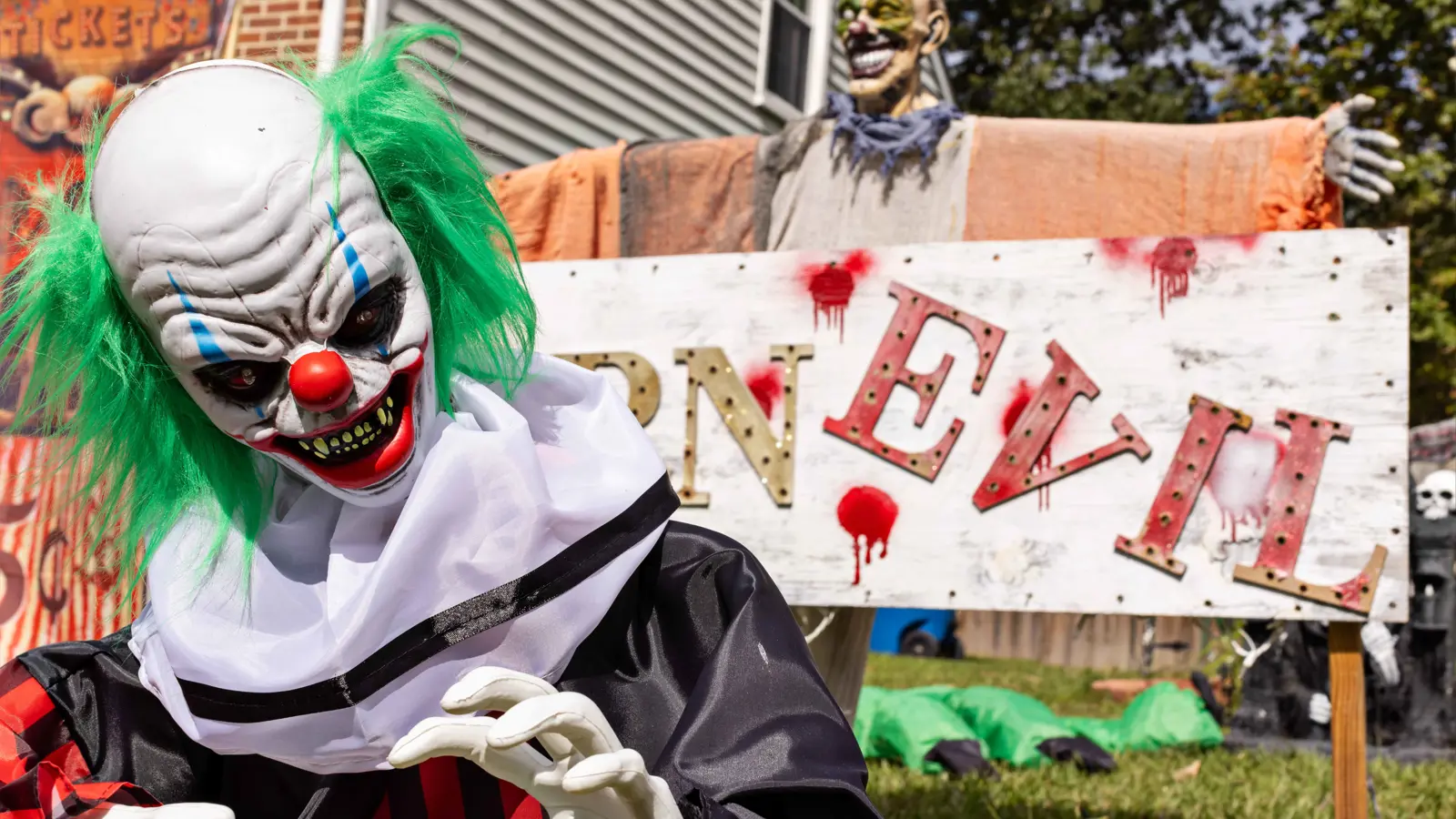 "الضاحك الملوَّن".. دراسة تكشف أسرار رهاب المهرّجين