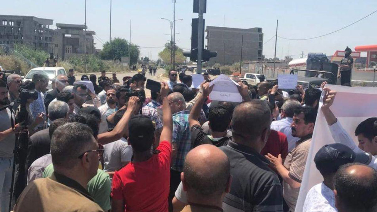 العراق.. احتجاجات في الموصل للمطالبة بحل مجلس محافظة نينوى (صور)