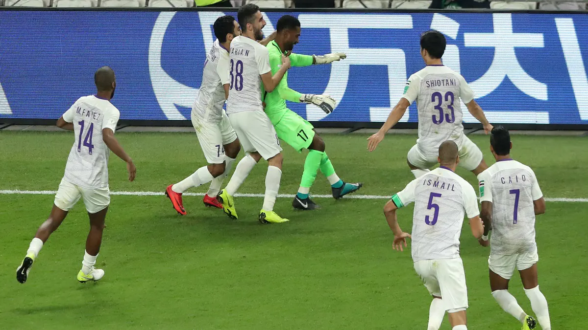 بعد تأهل العين لنهائي كأس العالم للأندية.. هل قصد وليد الفراج التقليل من ناديي النصر والاتحاد السعوديين؟ (صور)