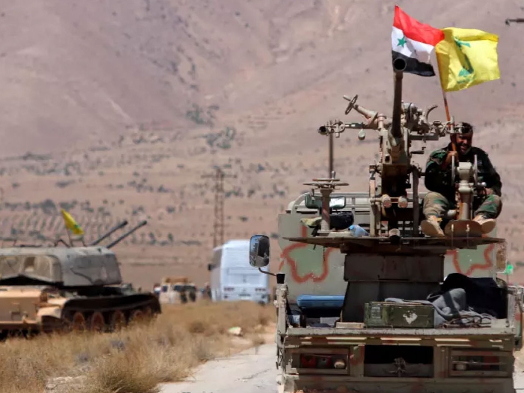 "إعادة هيكلة" لميليشيات إيرانية في سوريا.. هل السبب حرب غزة؟
