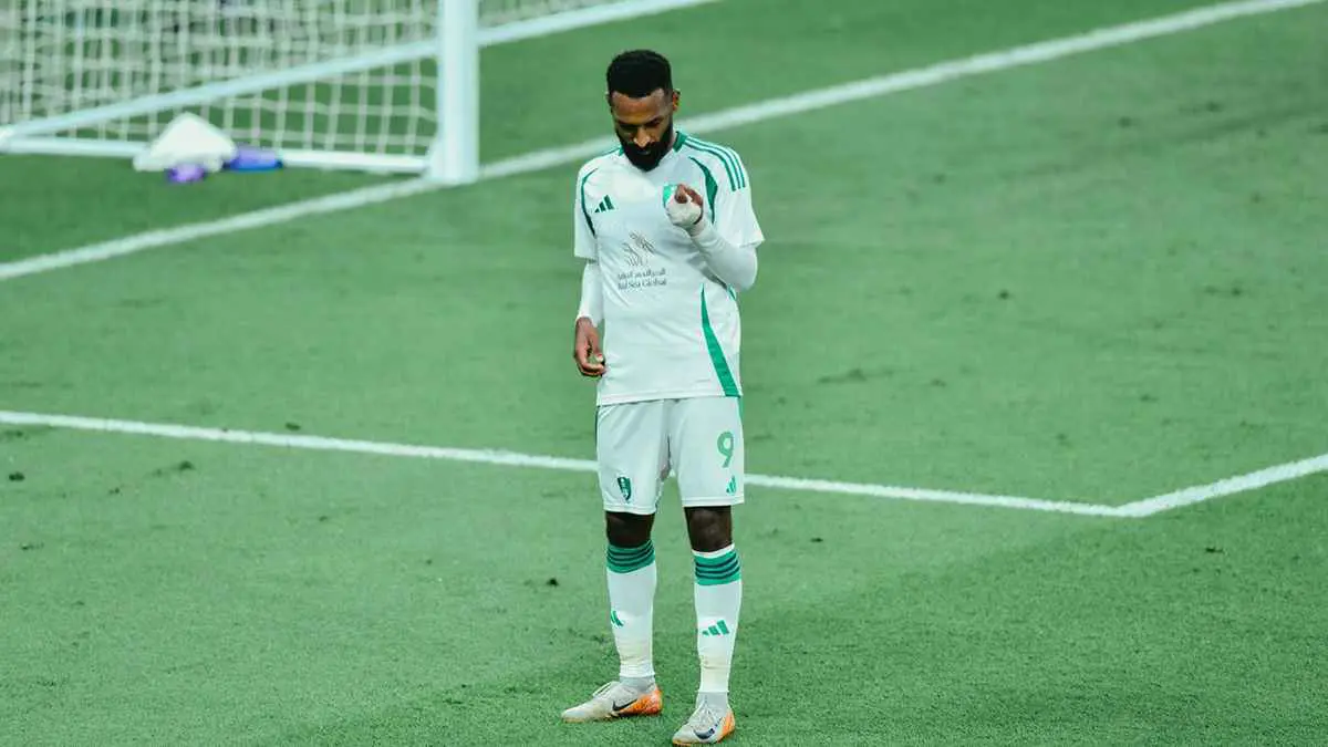 رفض شكوى الفتح ضد الأهلي السعودي وفراس البريكان