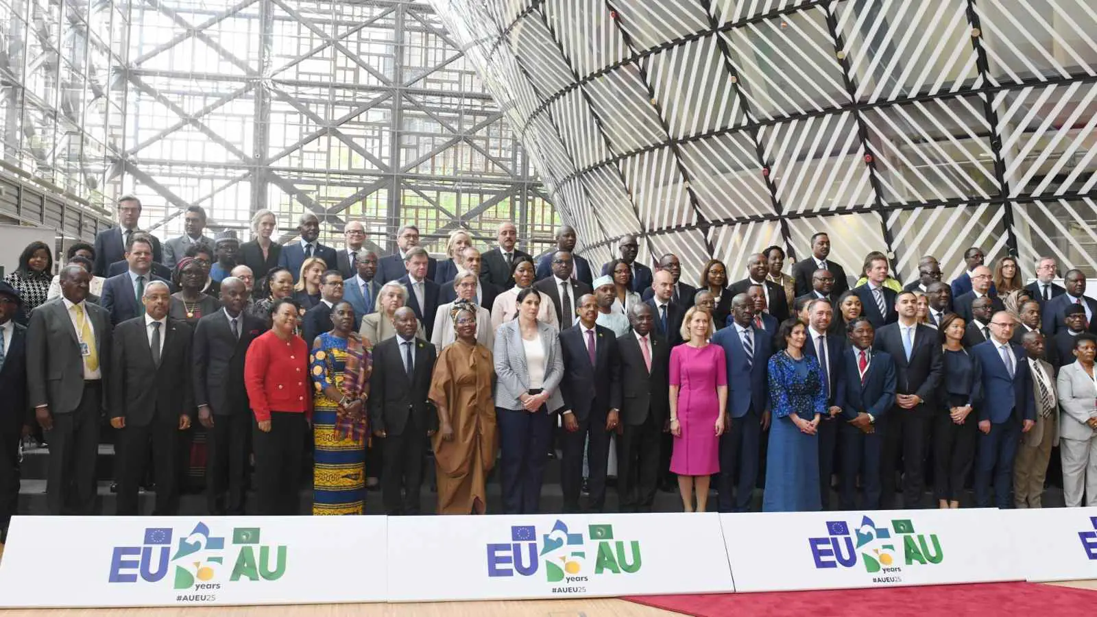 "قطيعة متزايدة".. هل تتسع الفجوة بين الاتحاد الأوروبي ودول الساحل الأفريقي؟