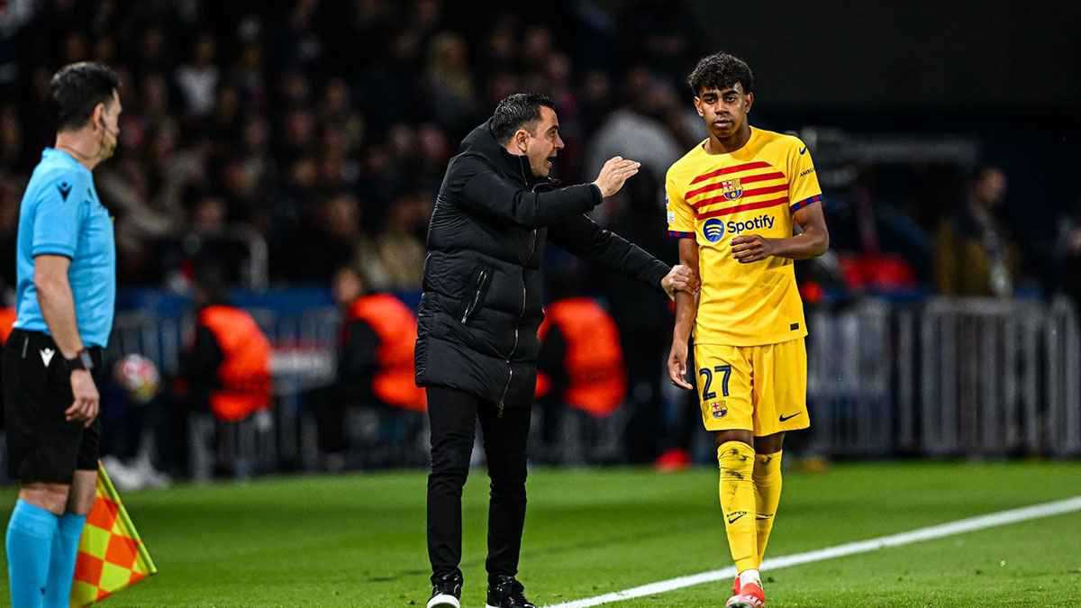 مرشح طبيعي للكرة الذهبية.. تشافي يتحدث عن لحظة اكتشافه موهبة لامين يامال