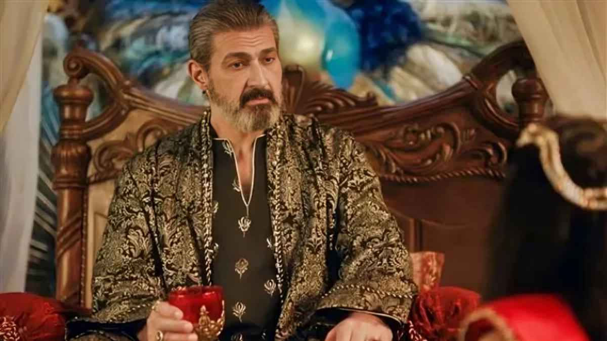 ياسر جلال لـ"إرم نيوز": "جودر" تخطى الحدود.. ورامز فاكهة رمضان