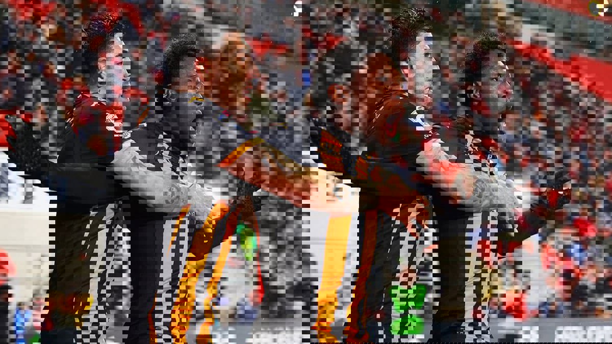 جادن فيلوجين يسجل هدفا رائعا لهال سيتي في شباك روثرهام (فيديو)