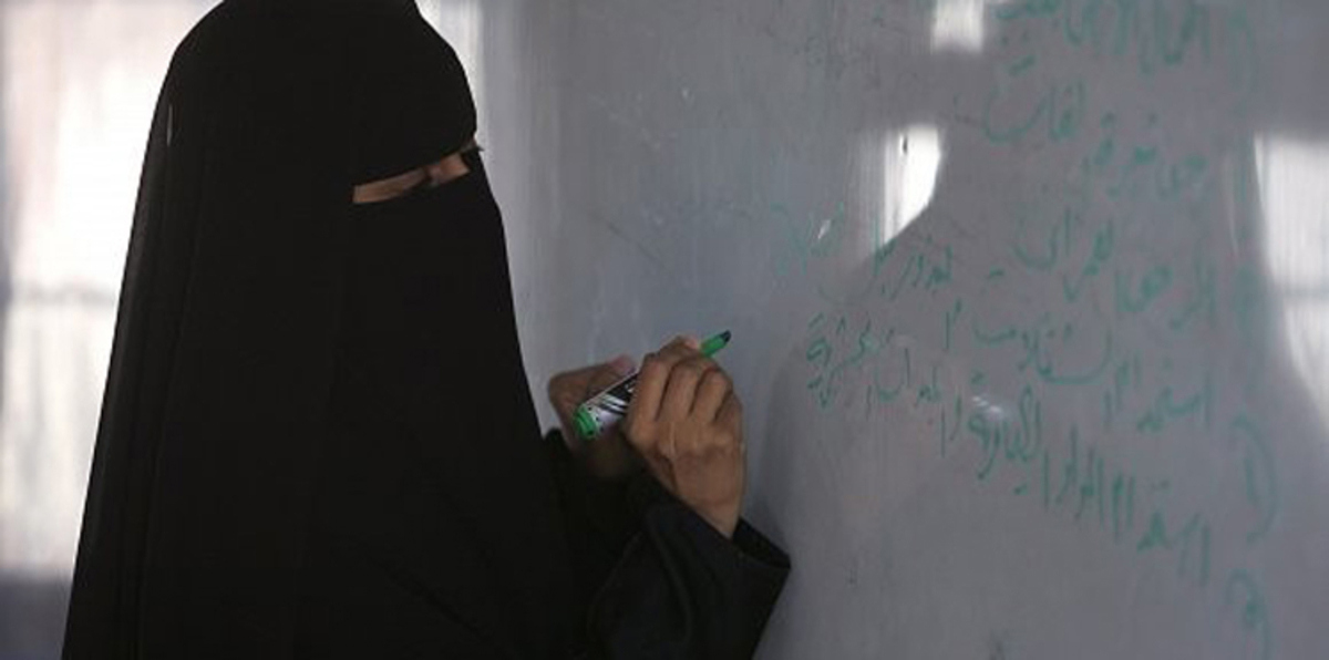 في أغرب دعوى قضائية.. طالبة ابتدائية في السعودية تقاضي معلمتها لهذا السبب