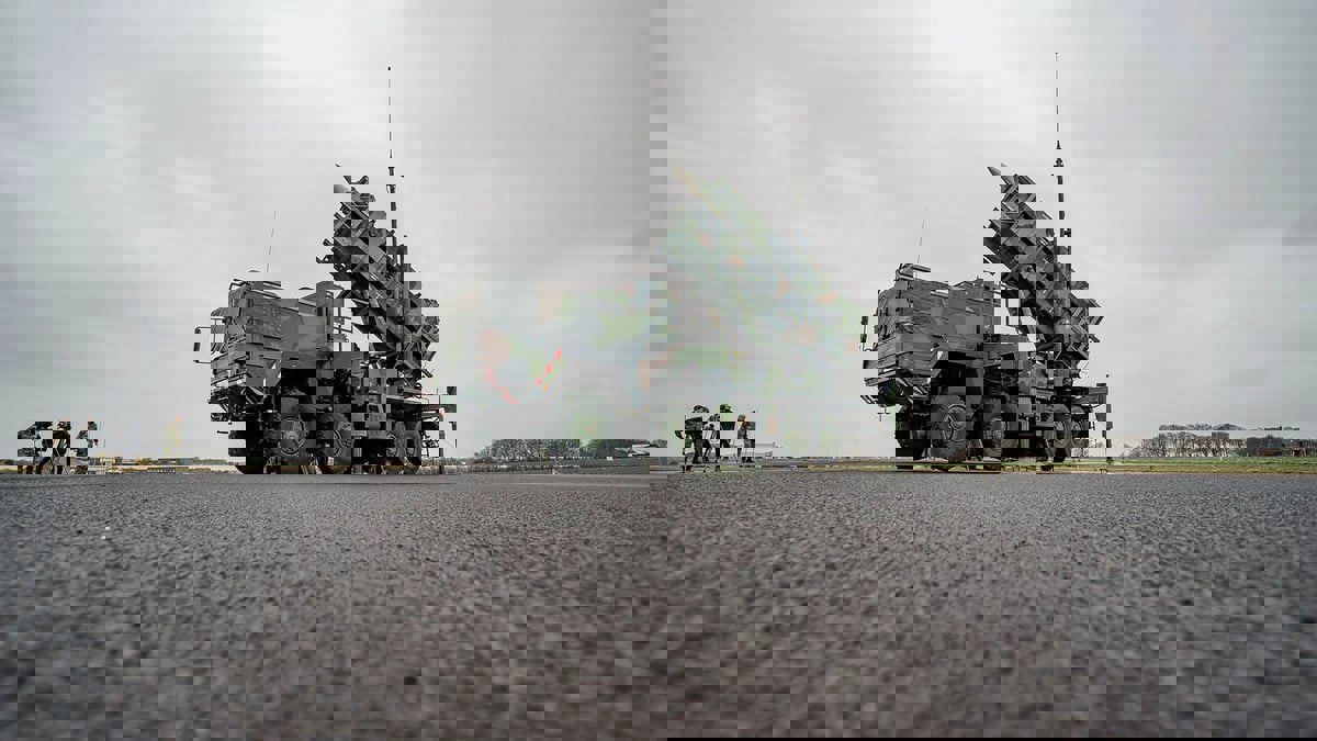 سلوفاكيا تزود أوكرانيا دفاعات جوية من طراز إس-300