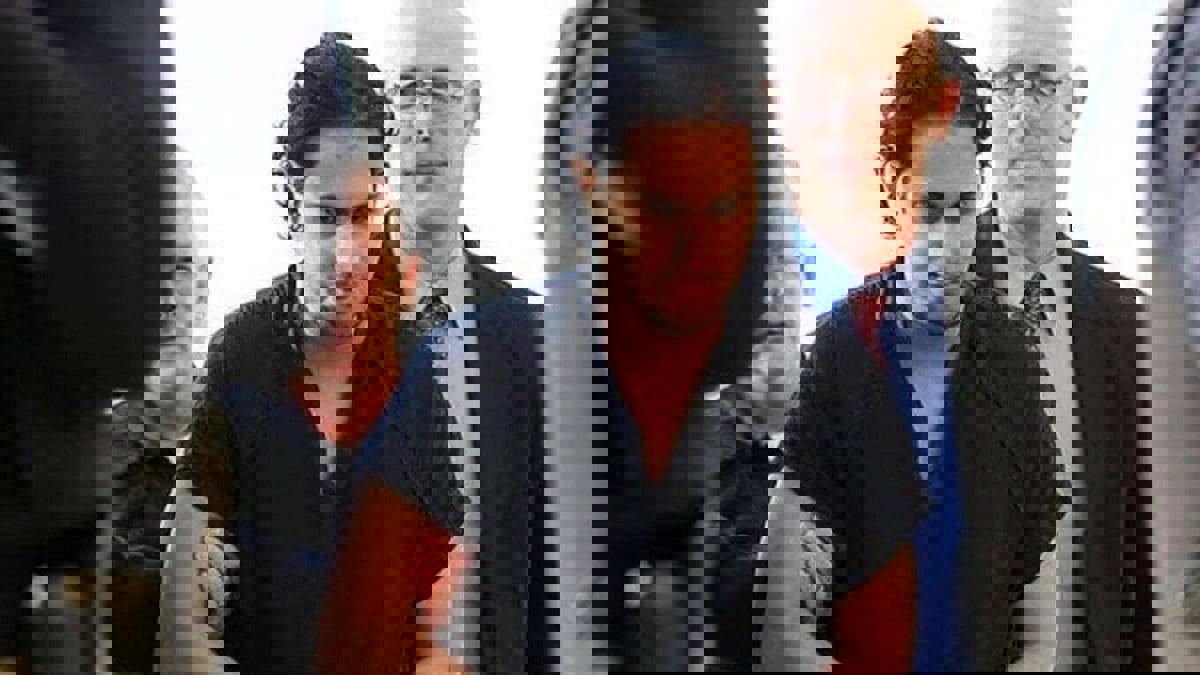 أول مكالمة تجمع السعودي خالد الدوسري ووالدته بعد تسع سنوات على اعتقاله في أمريكا