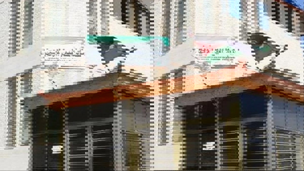 حل نقابة المعلمين الأردنية وحبس أعضاء مكتبها لمدة سنة