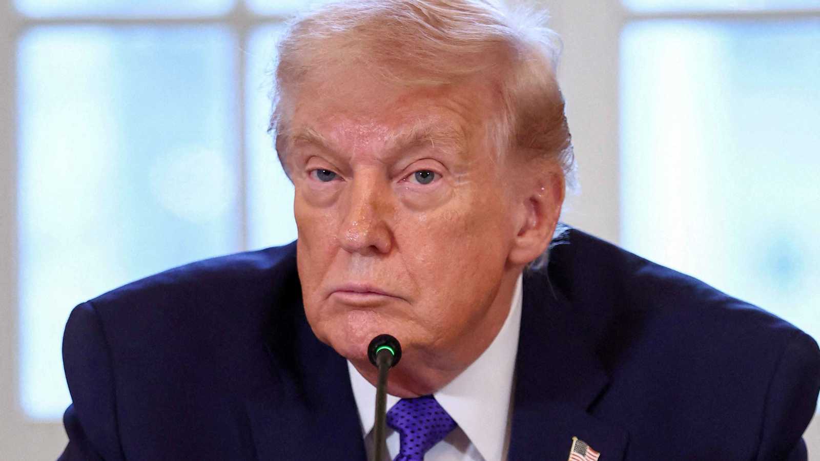 ترامب: مستعدون لمساعدة الإيرانيين المنتفضين