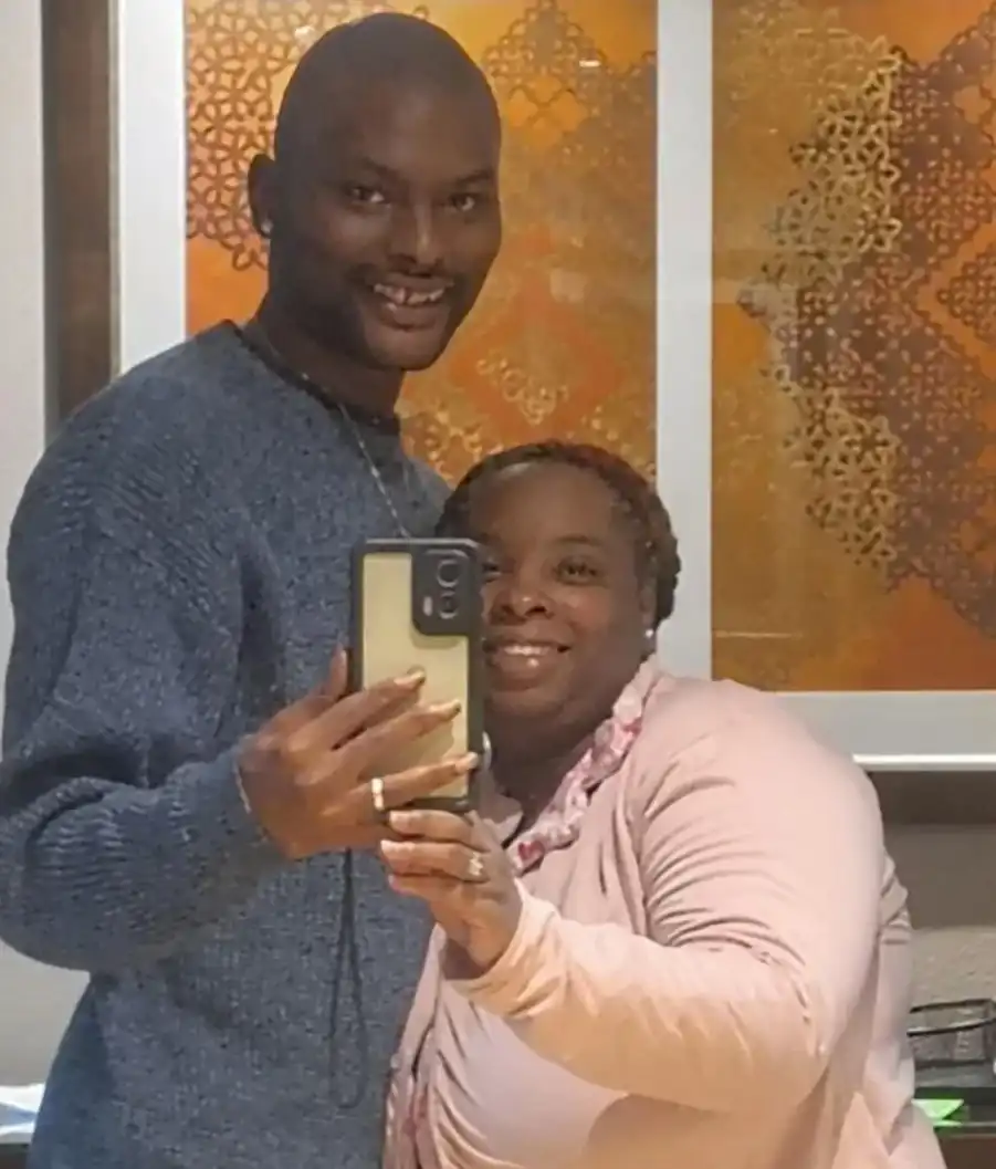 القاتل إليكنز وزوجته الضحية والدة الأطفال