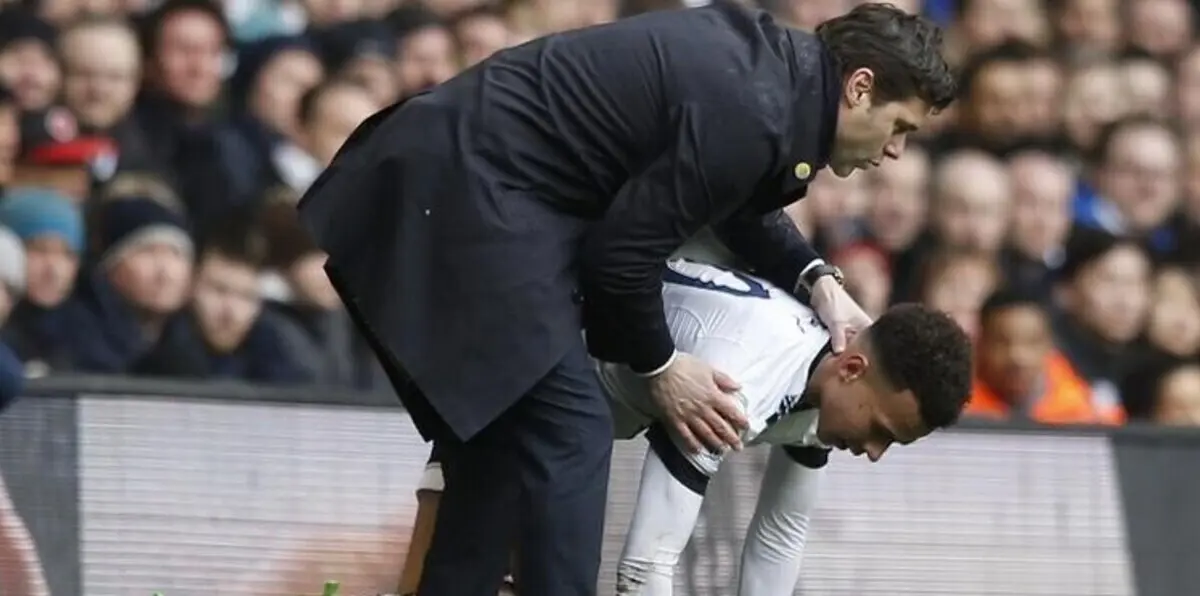 آلي يلعب مع توتنهام مصابا