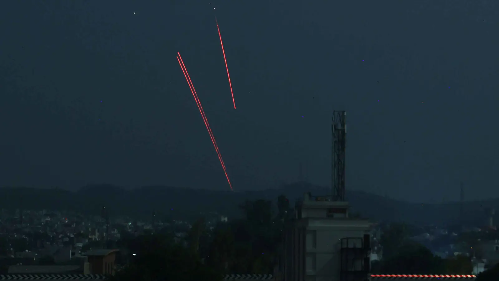 11 قتيلا في كشمير الباكستانية بقصف هندي