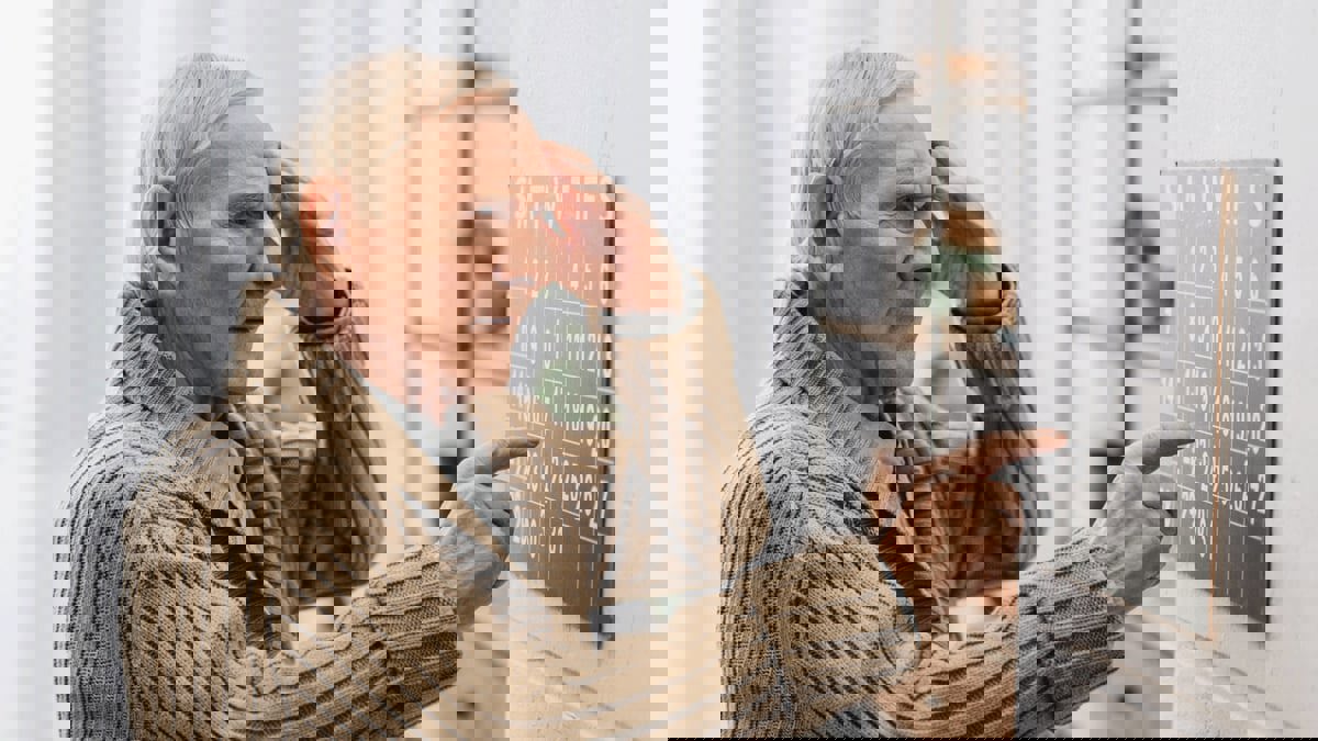 دراسة: ارتفاع نسبة الكولسترول يزيد من خطر الإصابة بالخرف والزهايمر‎‎