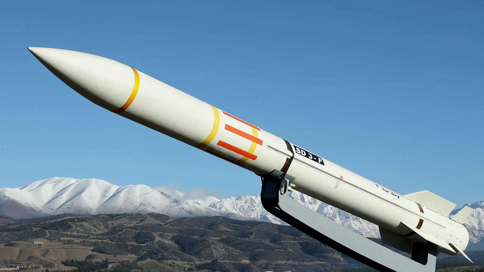 بآراء إسرائيلية.. ما قدرات صاروخ "الحاج قاسم" الإيراني؟