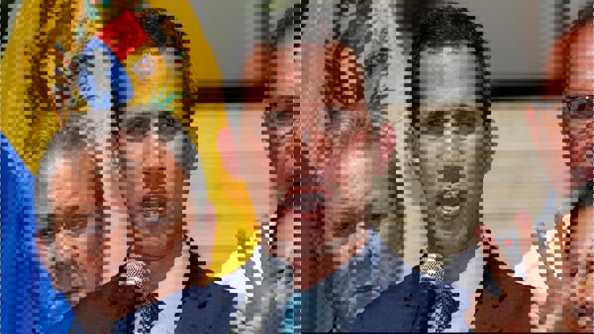 زعيم المعارضة الفنزويلية يرفض دخول إيران إلى بلاده عبر شحنات الوقود