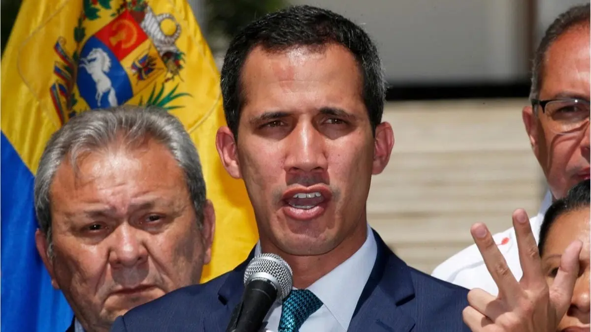 زعيم المعارضة الفنزويلية يرفض دخول إيران إلى بلاده عبر شحنات الوقود
