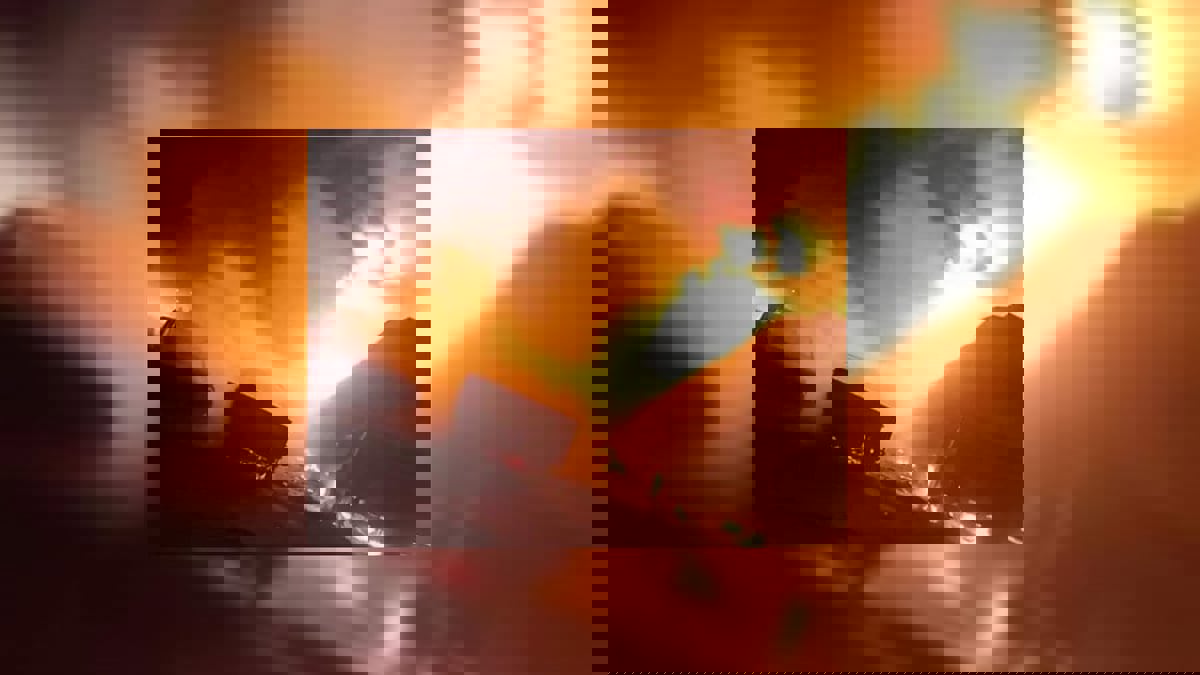 ليبيا.. مصرع 7 وإصابة 130 بانفجار شاحنة نقل وقود (فيديو)