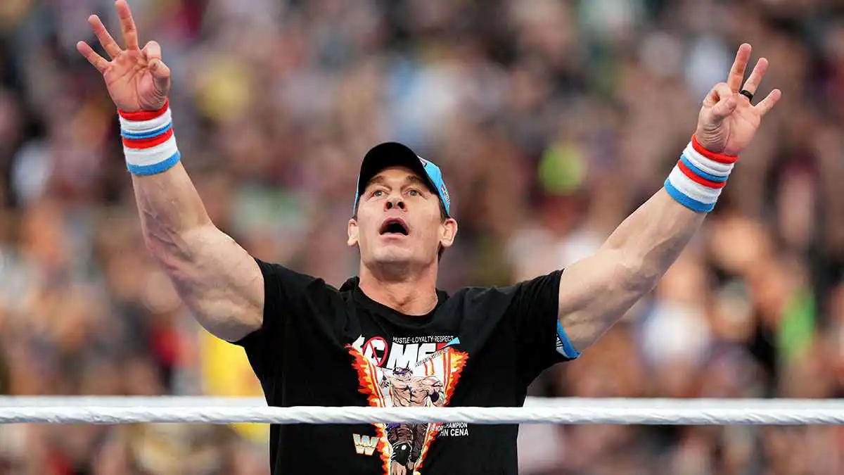 يعاني صعوبة في المشي.. مشهد صادم للأسطورة جون سينا (فيديو)