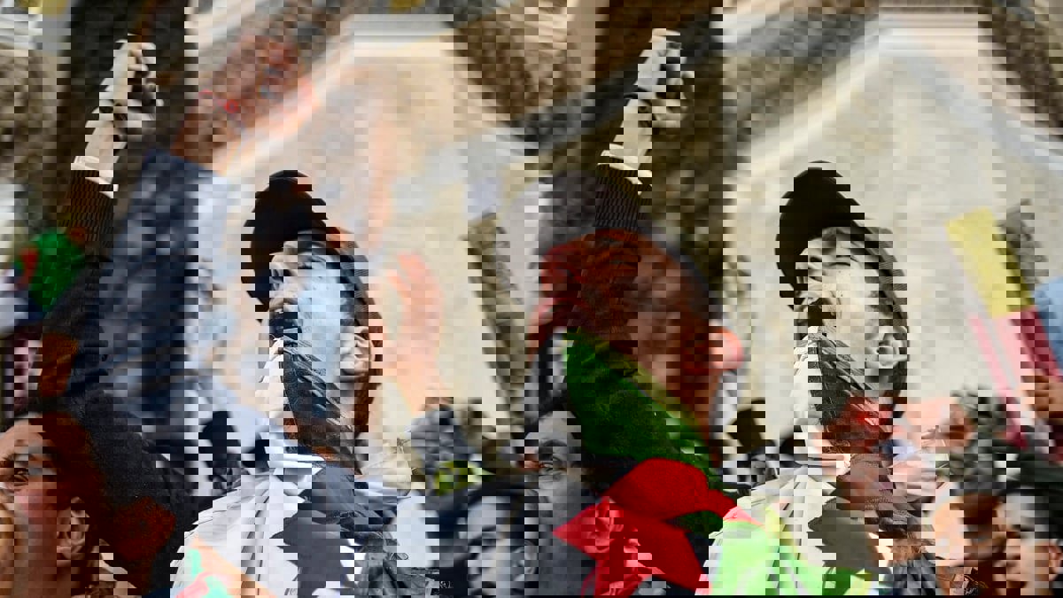 الشرطة تغلق العاصمة الجزائرية تحسبا لتظاهرات في ذكرى الحراك‎