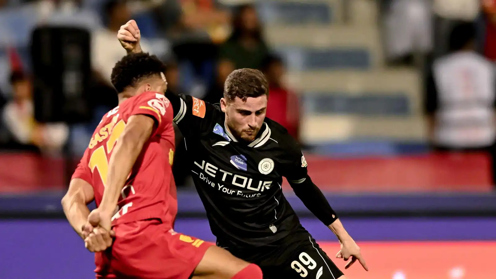 الأردني علي العزايزة يسجل ثنائية للشباب السعودي أمام القادسية (فيديو)